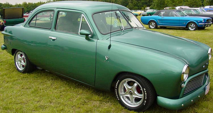 50 Ford Tudor Sedan Custom