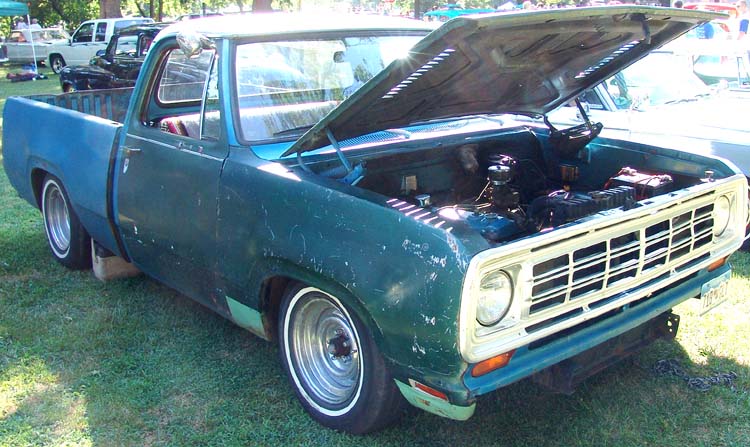 75 Dodge SWB Pickup